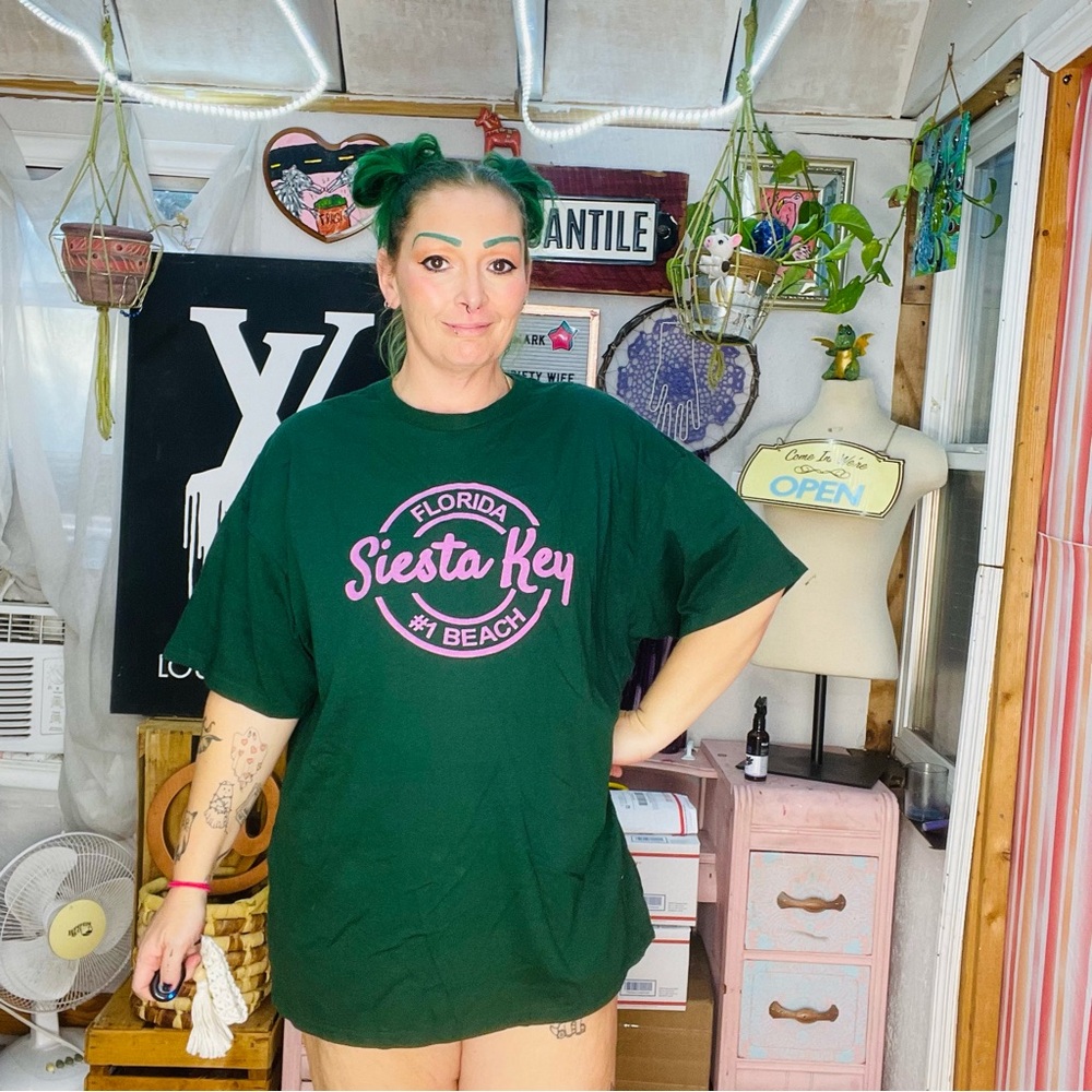 Delta Green Boxy Oversized Short Sleeve Tee Size XLarge Vintage